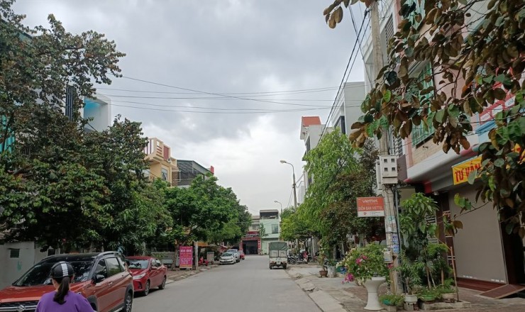 Bán nhà trung tâm phường Trường Thi gần bệnh viên Thành phố